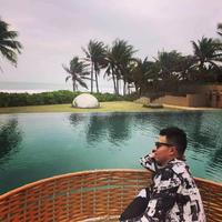 清闲的光束R6Y头像