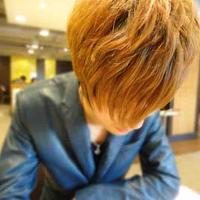 无力得苍白头像