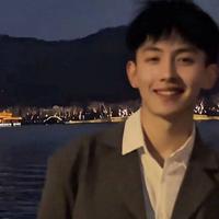 不是风动55头像