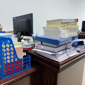 刘姐说体制头像