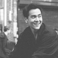 尘世中一只迷途小稳健头像