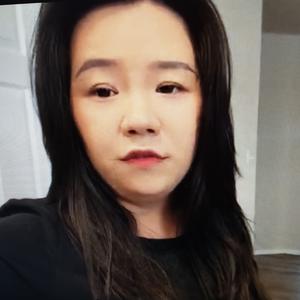 美女开心姐姐头像