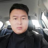 苗镭头像
