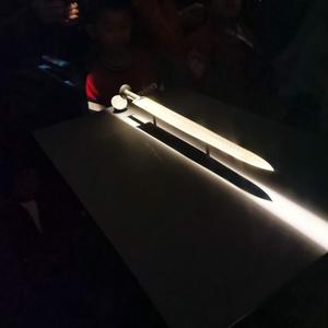 8风起云涌8头像