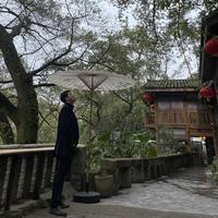 开飞车的小新头像