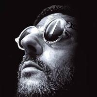 龙城响马不劫财头像