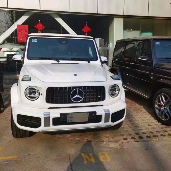 品鉴豪车毒头像