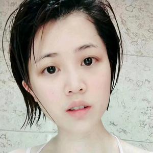 英橋子头像