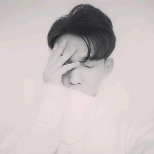 亦诺丶头像