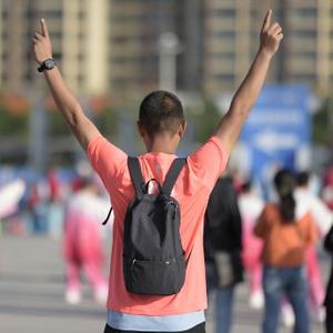 散步的鱼wei88头像
