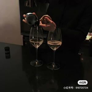 丨H丿头像