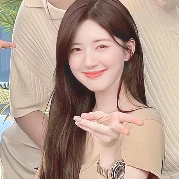 认真的艺术家Zkj头像