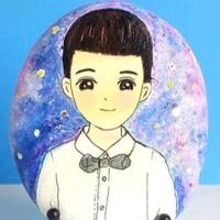 峻枳的石头头像