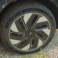 穿黑甲的牛魔王头像