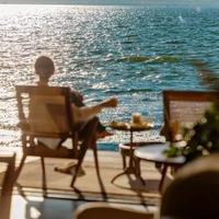 六不溜解说头像