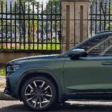 开星越L的帅哥头像