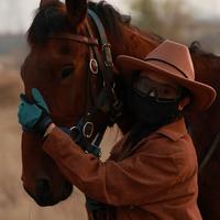 小白家的猫72374090头像