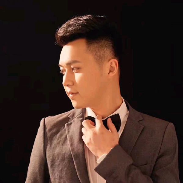 强峰二手车行头像