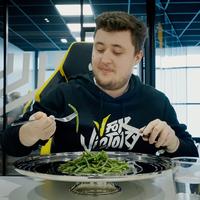 G2的Nik0本人头像