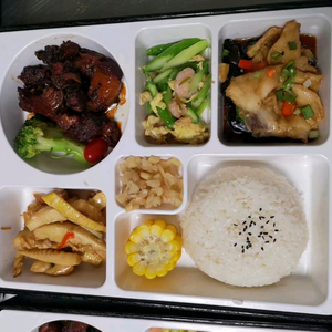 保证食材餐饮人头像