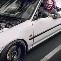 单纯帅气的逍客车主头像