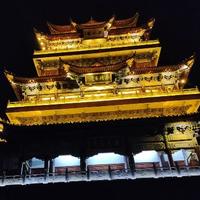 开大众的搬砖小哥头像