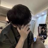 苏白841头像