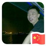 没事溜达鸭头像