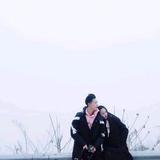 八月啊头像