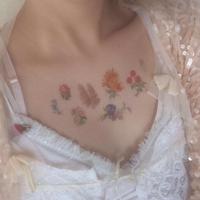 小爱的耳朵头像