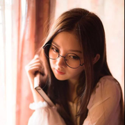 瞬间爆炸的个人资料头像