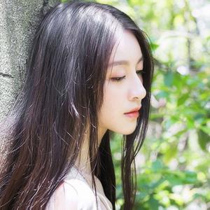 花落凝雨飞满天头像