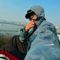 可靠星辰Vrd头像