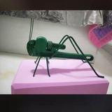 繁冗不容头像