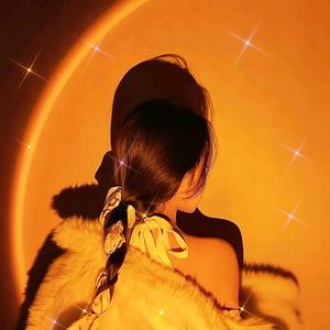 小橘里头像