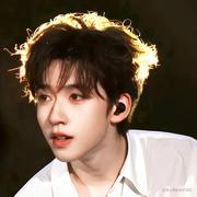 y_y的个人资料头像