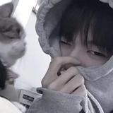 18岁嘴硬少年头像