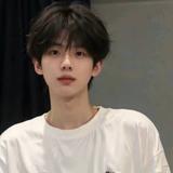 满山猴子我腚最红692头像
