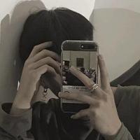 小周爱吃巧乐兹头像