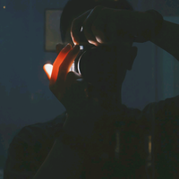 摄影人有迹头像