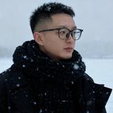 爱飞的小马扎头像