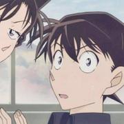 涂上喜欢的颜色的个人资料头像