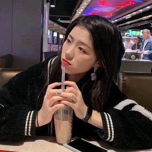 高兴的彩虹屁🌈头像