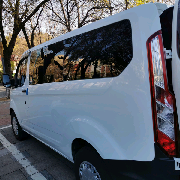 老李床车旅行头像