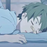 摸鱼少年C的个人资料头像