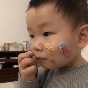 灿灿at妈妈头像
