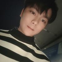 胡渣呀头像