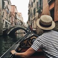 卖房子的小逗比k头像