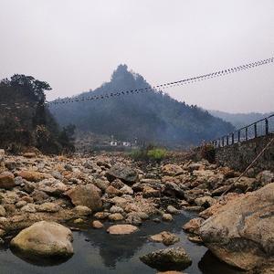 大别山不大头像