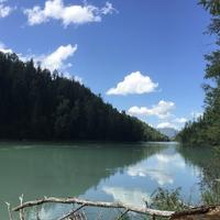 我是月亮山头像